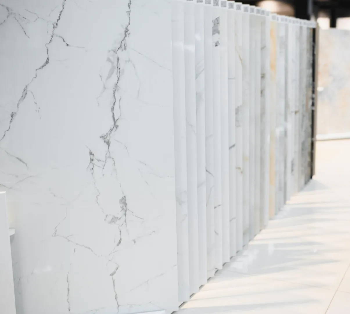 What to Look for in a White Marble Dealer for Elegant Interiors