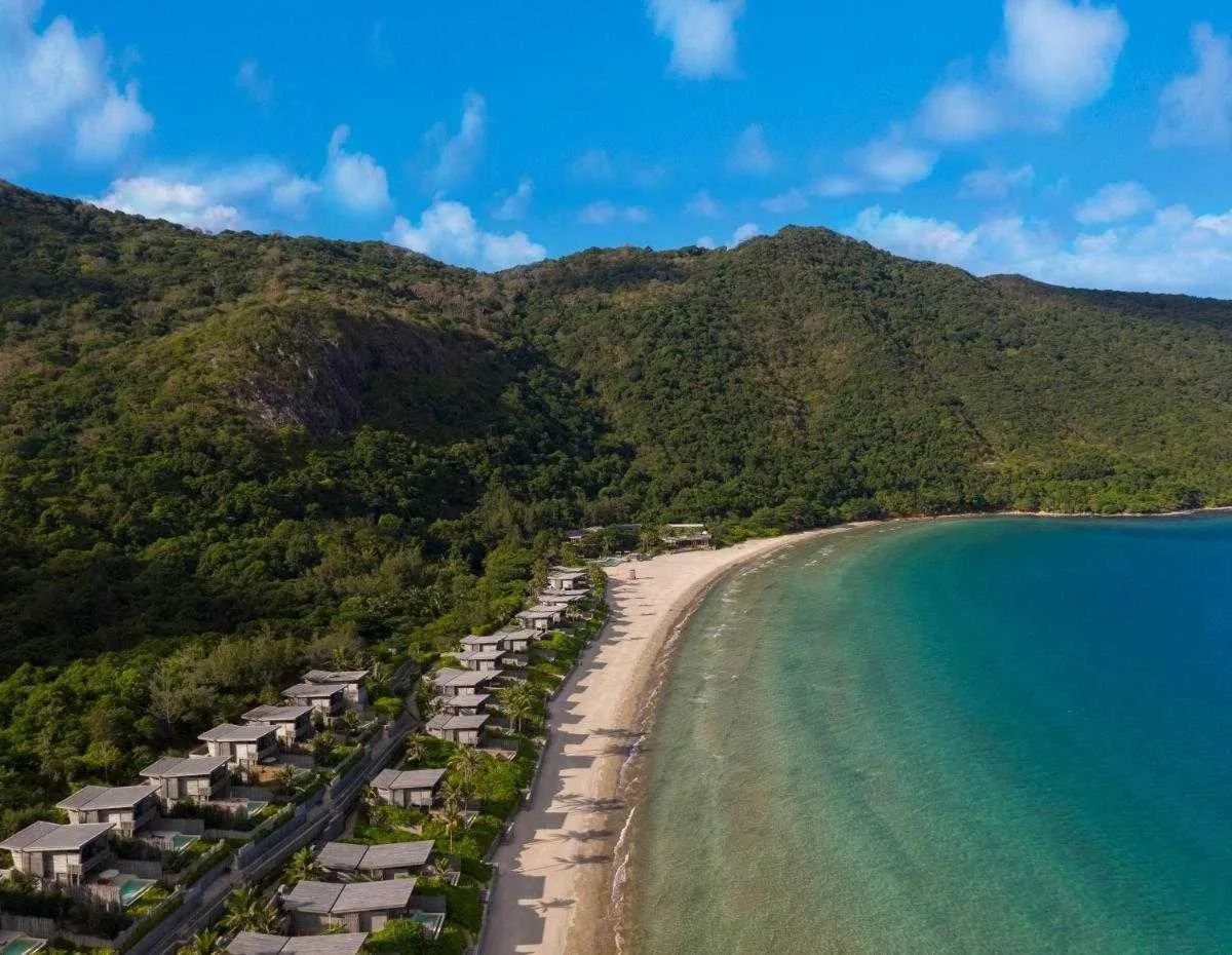 Places To Visit in Vietnam
Con Dao Islands
Con Dao Islands Tourism
A picturesque archipelago of ...