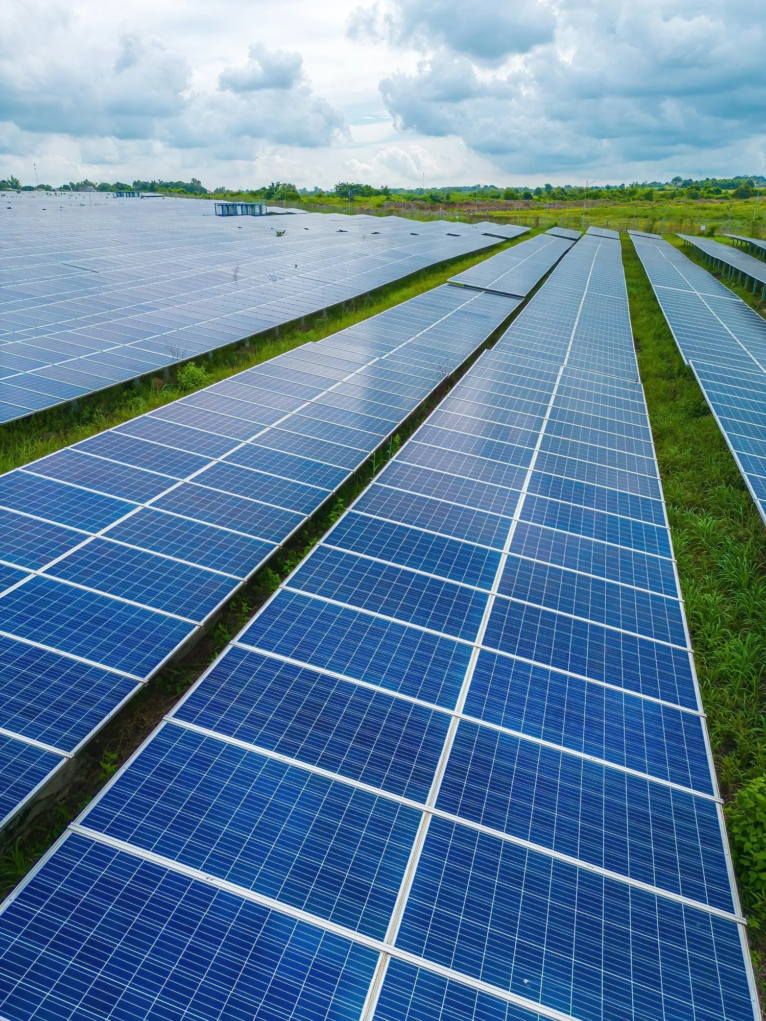 Hybrid Solar System Benefits When Jaipur Power Keeps Failing