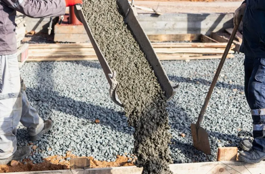 Choosing a Construction Concrete Dealer Based on Project Grade and Volume Requirements