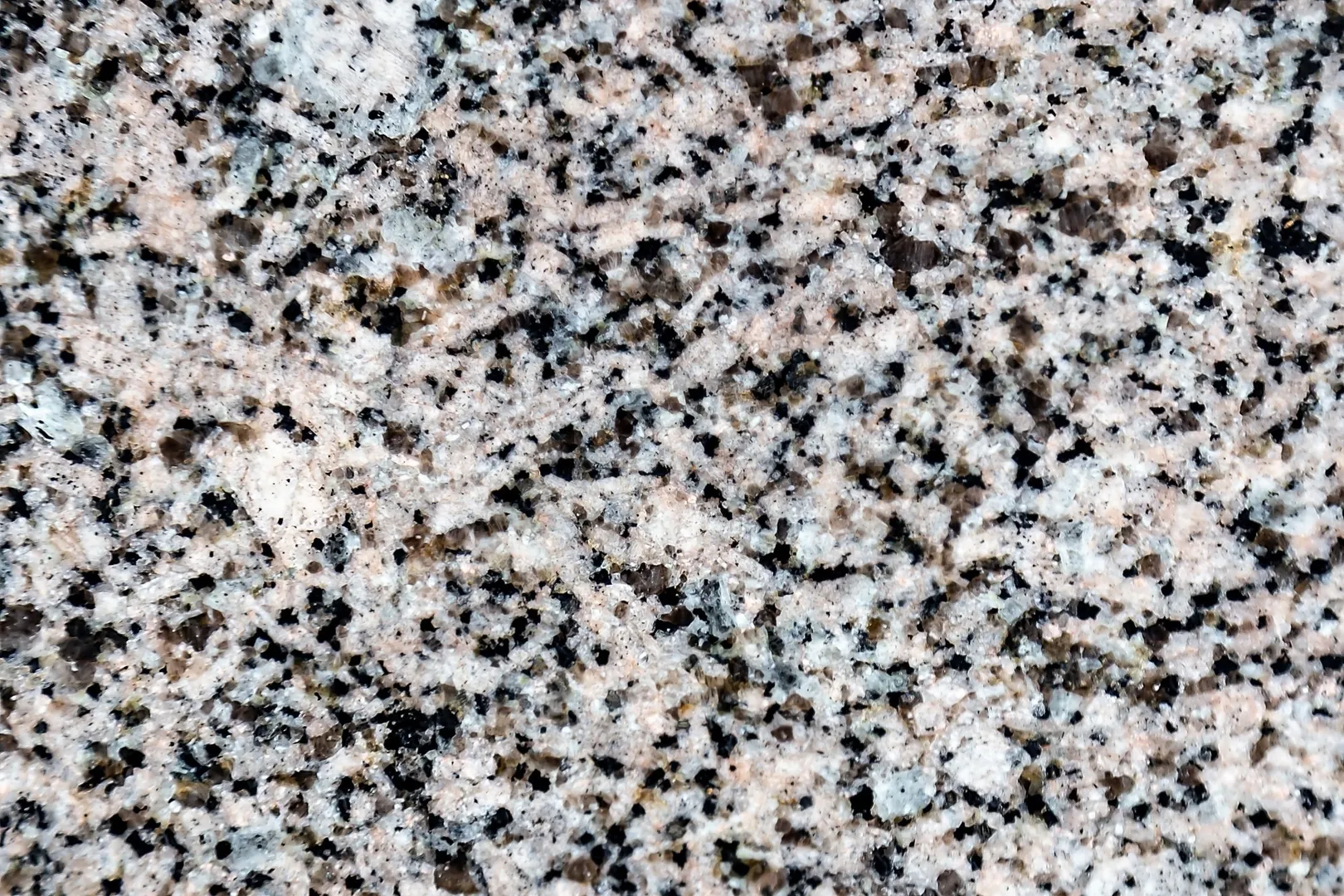 How to Choose Granites for Luxury Residential and Commercial Interiors