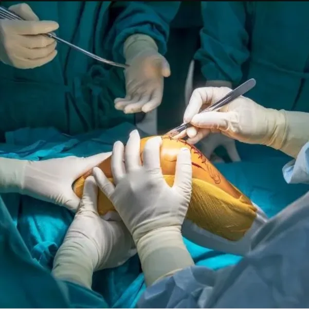 Best Knee Replacement Surgeon in Pune What Should You Actually Look For
