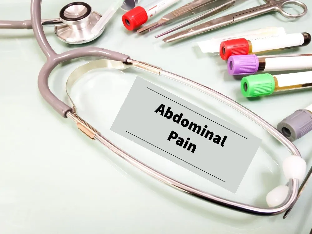 What Happens During an Abdominal Pain Evaluation in Mumbai