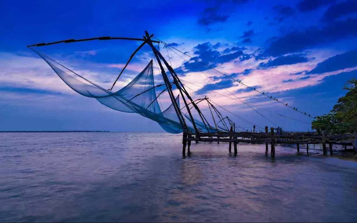Tourist Places in Kerala
Kochi
Kochi Tourism
Kochi, or Cochin, is where Kerala's history is most ...