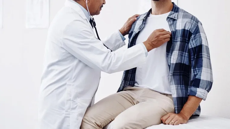 Chest Physician in Nagpur: Signs You May Need Specialist Respiratory Care
