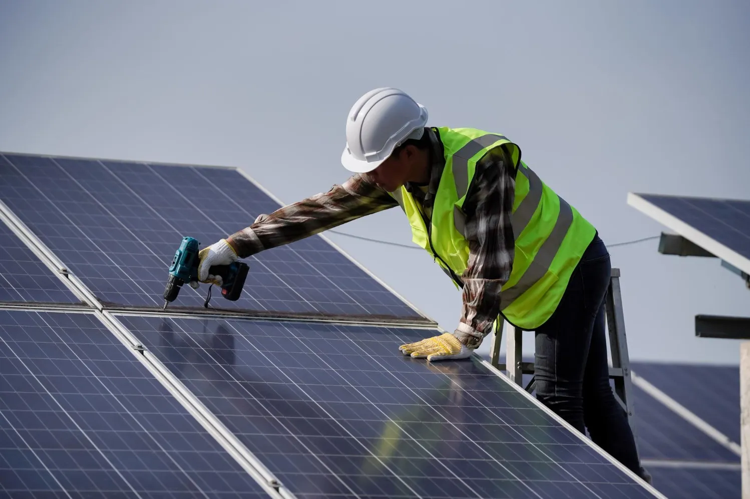 A Practical Home Solar Installation Checklist for Property Owners