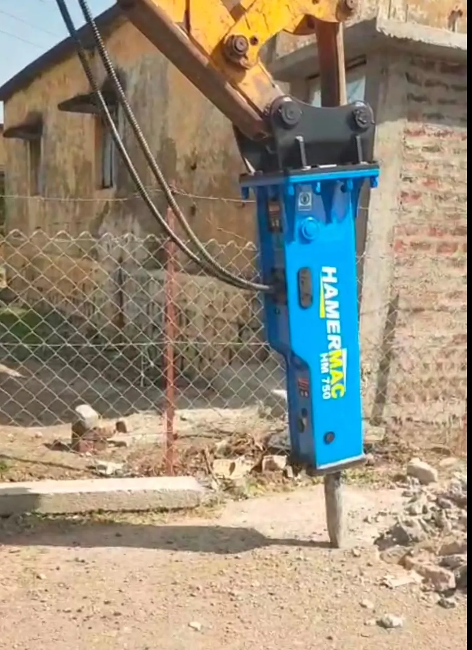 New Installation of HM750 Hydraulic Rock Breaker on JCB 3DX Backhoe Loader at Burhanpur, MP