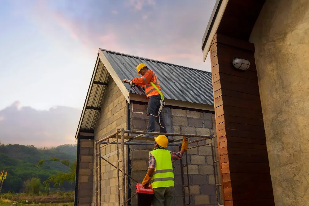 Prefab Builders: 10 Questions to Ask Before Selecting a Steel Building Partner