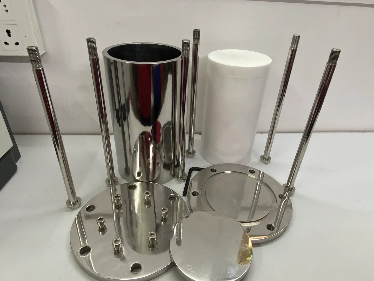 Hydrothermal Autoclave 1000 ml image 1