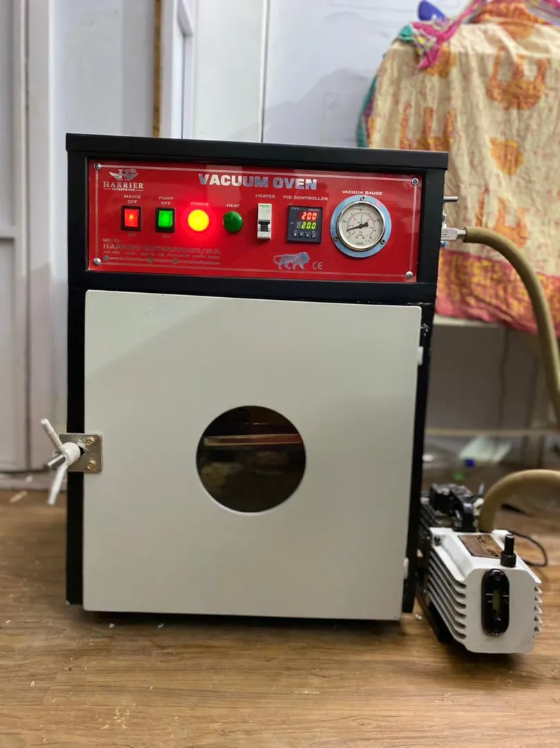 Vacuum Oven image 1
