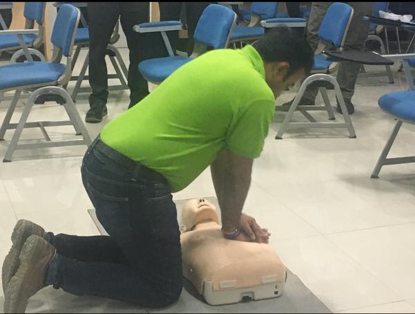 book first aid training online