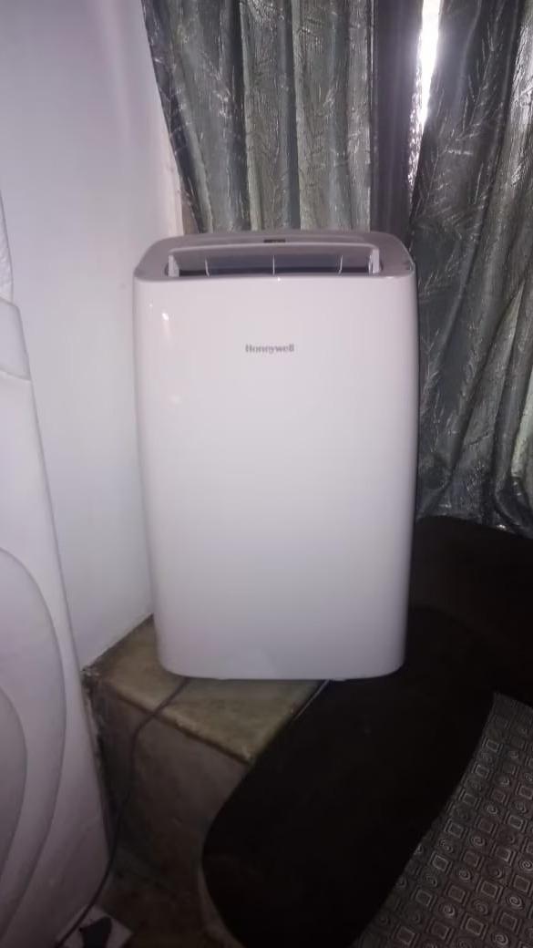 ac on rent in bandra for resid