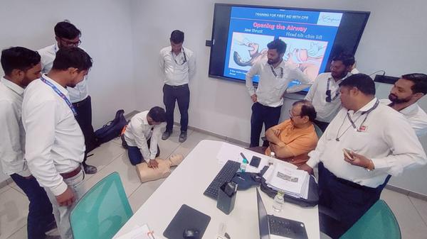 statutory first aid training u