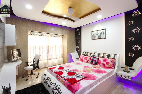 stylish bedroom designed by top interior decorators in mumbai