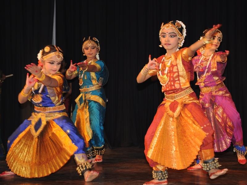 Costume Tailor in Delhi; With our rich expertise, we, Costume ...