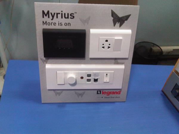switches suppliers