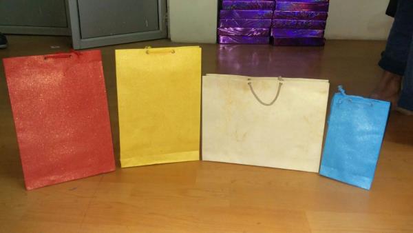 Designer Paper Bags for Birthday Parties, Return Gifts, Corporate Gifts, Retail Stores. We are the leading Suppliers, Traders, Distributors for the customized paper bags which can be used in several ways.
