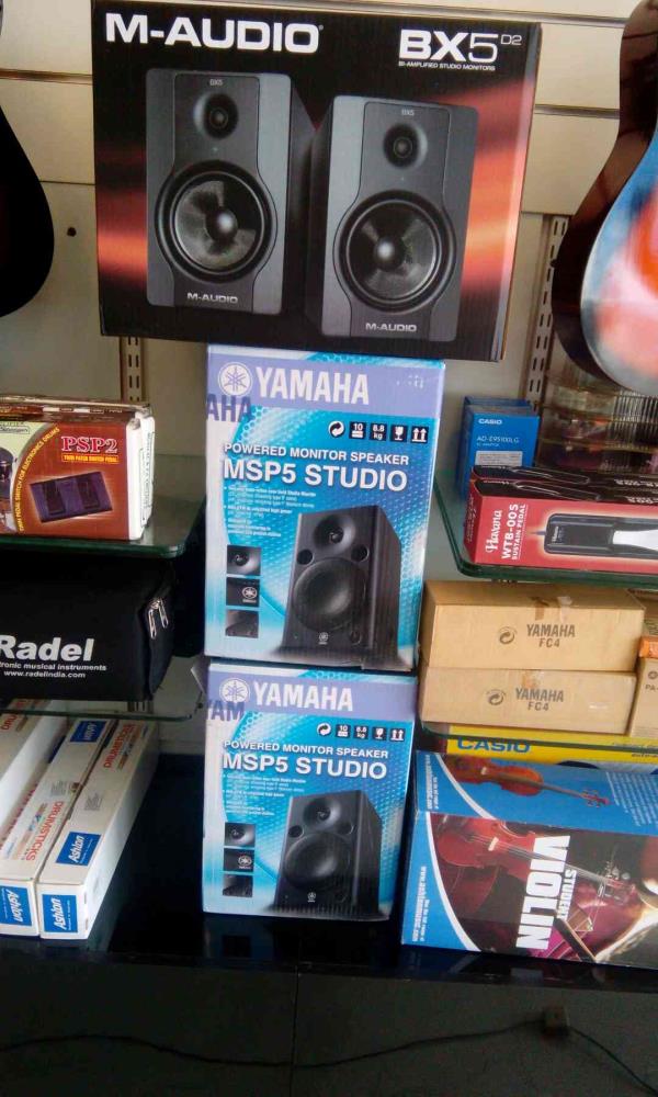 nearfield studio monitor