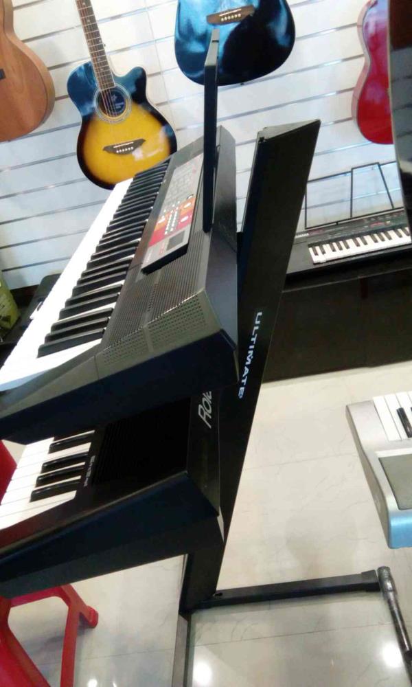 ultimate keyboard stand