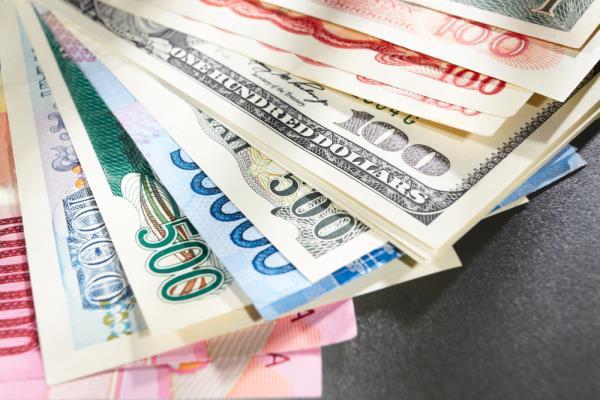 currency exchange near