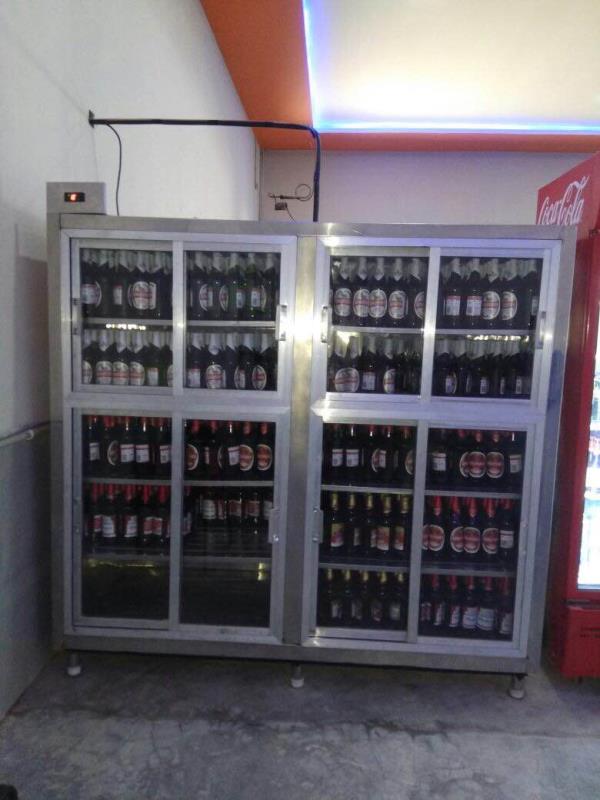 Beer chillers in Hyderabad, manufacture and supply as per specifications
Vertical and undercounter with total stainesless steel fabricated.
Call us 8008823458, freezeairhyd@gmail.com