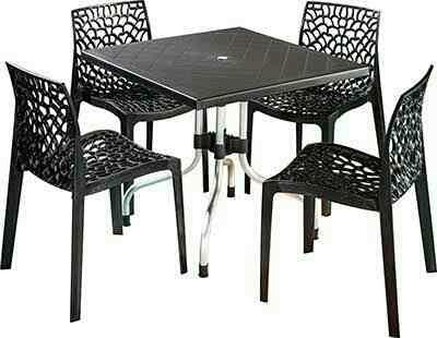 plastic furniture dealers