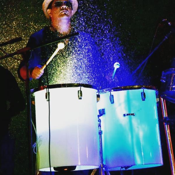 drumming