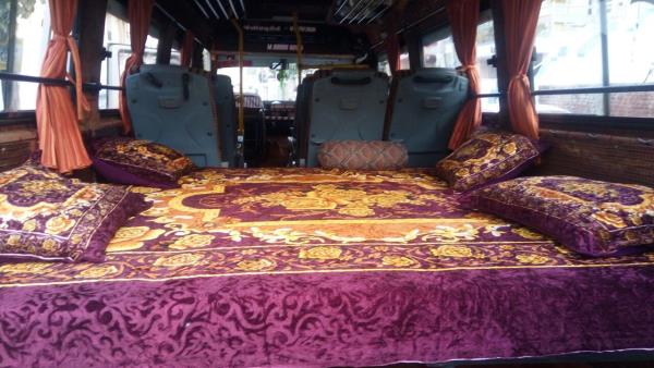12 seater