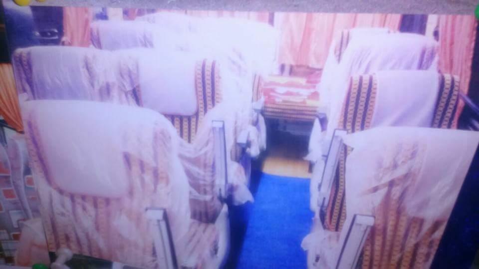 17 seater