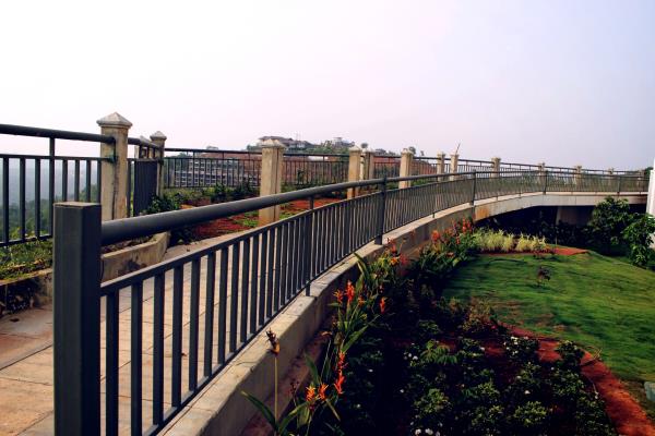 glass handrails fabricated