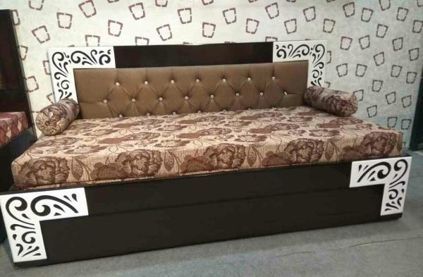 wood dewan cum