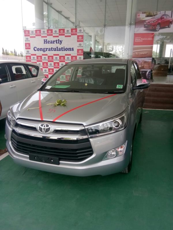 2 new innova crysta