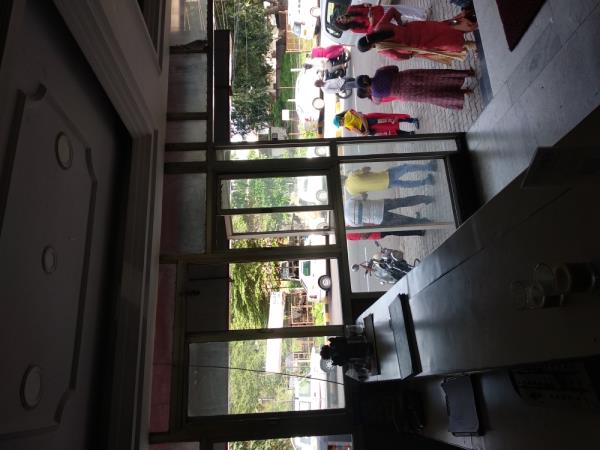 guest rooms for early morning 