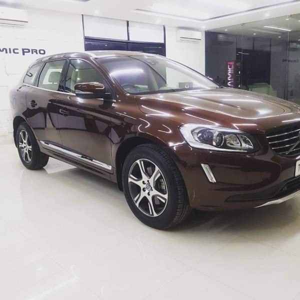 volvo car self healing coating