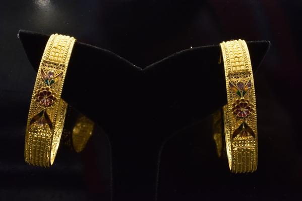 22k gold kada bangle