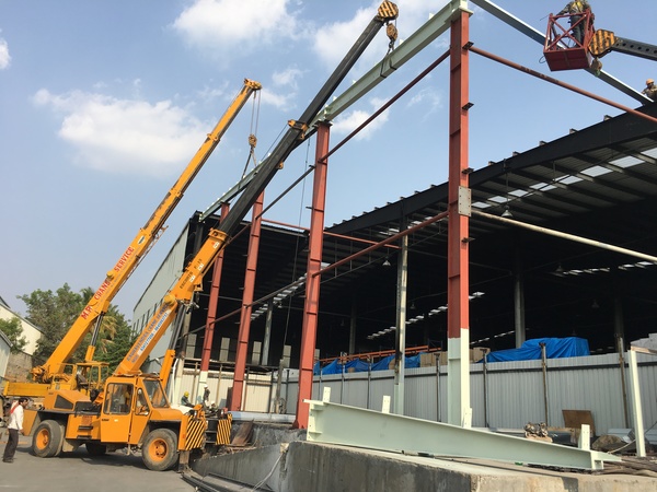 crane rental solutions bangalo