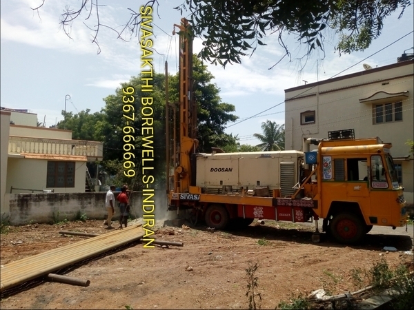 leading borewell service