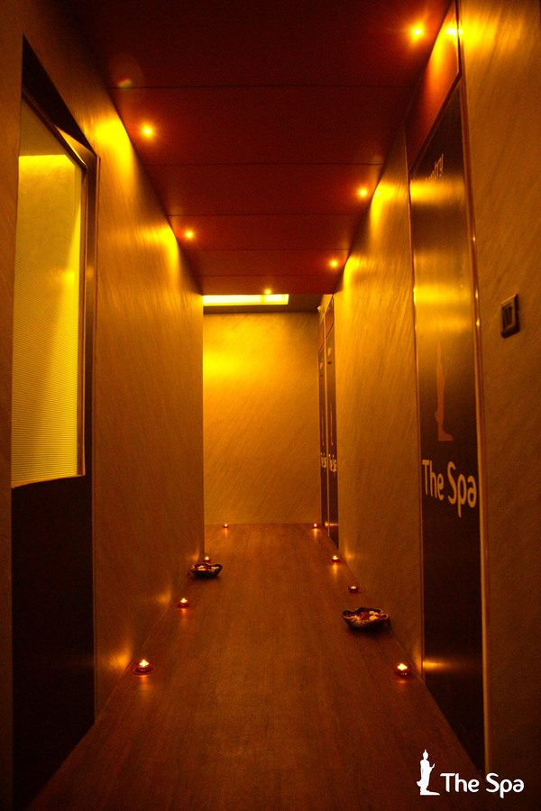GET ANY BODY MASSAGE IN ONLY 999/-* WITH