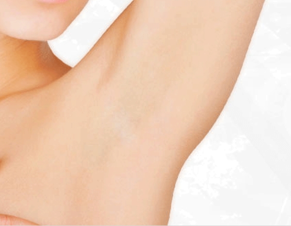 Lotus Gold Sheen Facial + Rica Wax Full 