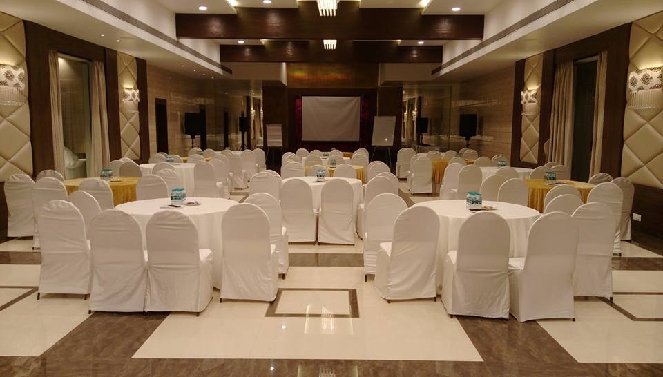 ac budget conference hall