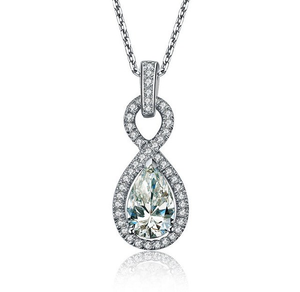 solitaire diamond pendant