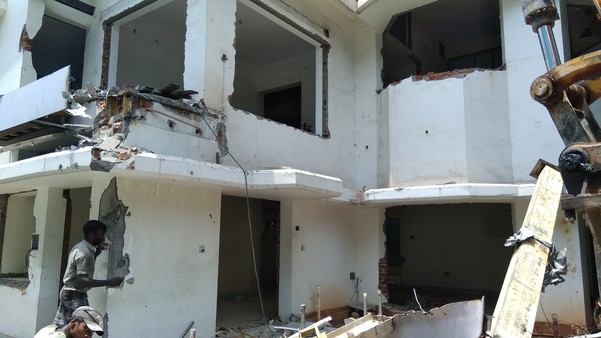 building demolition contractor