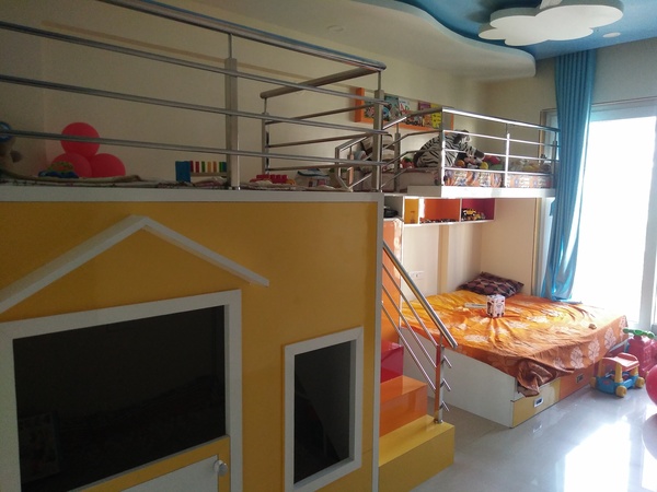 white wooden wardrobe dealers