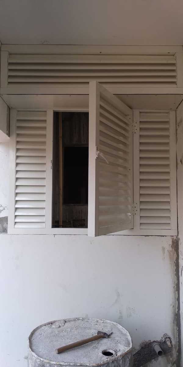 update image not found