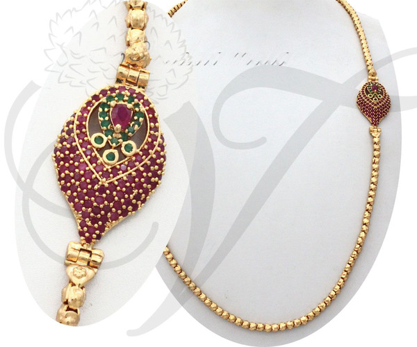 antique chain oozes charm