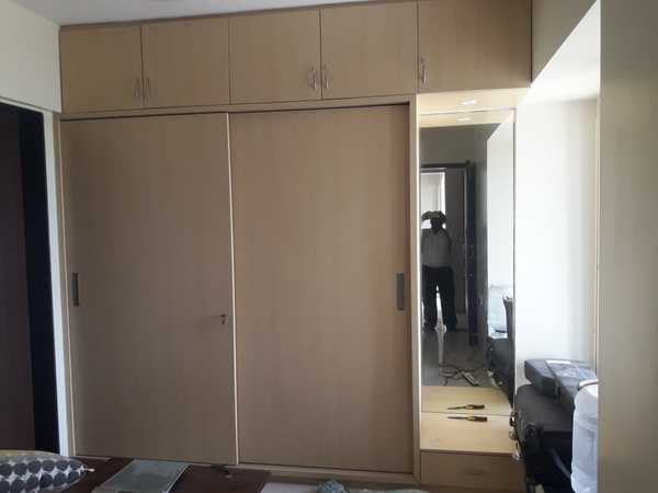 mirror wardrobe dealers