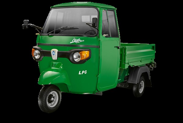 Ape Showroom in Nagpur.
Ape Sh