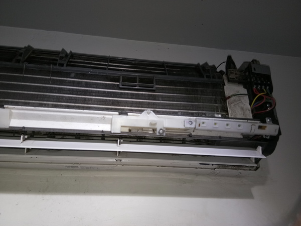 air conditioner water service 