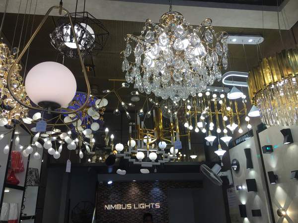 size chandliers available