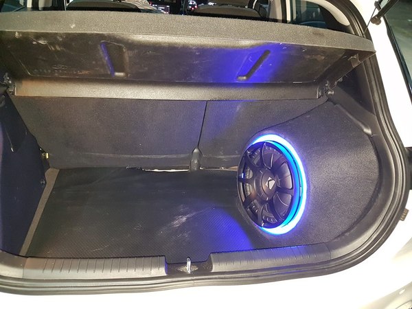 hyundai verna old audio instal